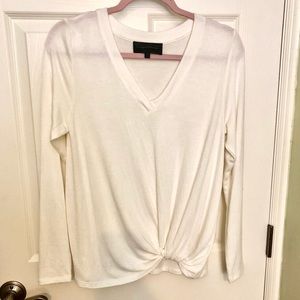 SUNDAY IN BROOKLYN beautiful soft sweater Sz small